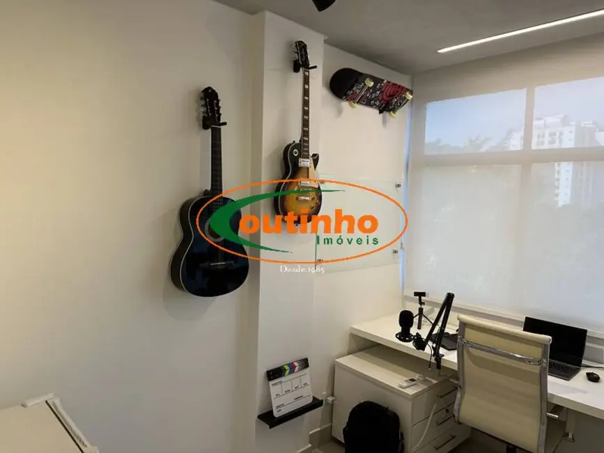 Apartamento com 2 quartos à venda, 66m2 em Grajaú, Rio De Janeiro - RJ - imagem 8 Foto 8 de Apartamento com 2 quartos à venda, 66m2 em Grajaú, Rio De Janeiro - RJ