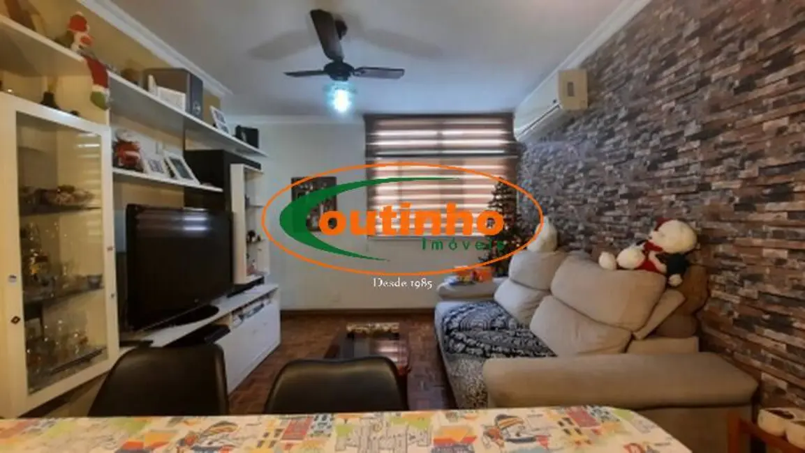 Foto 2 de Apartamento com 3 quartos à venda, 70m2 em Vila Isabel, Rio De Janeiro - RJ