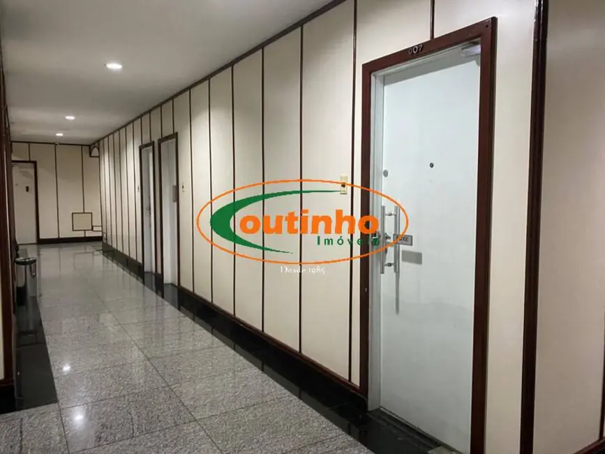 Foto 4 de Sala Comercial à venda, 28m2 em Tijuca, Rio De Janeiro - RJ