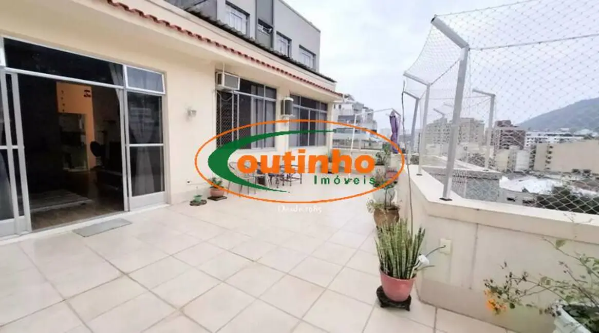 Cobertura com 2 quartos à venda, 148m2 em Tijuca, Rio De Janeiro - RJ - imagem 4 Foto 4 de Cobertura com 2 quartos à venda, 148m2 em Tijuca, Rio De Janeiro - RJ