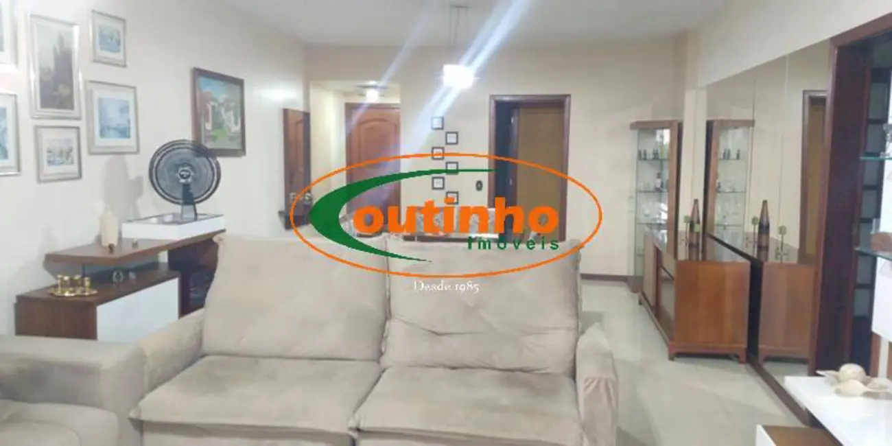 Foto 7 de Apartamento com 4 quartos à venda, 151m2 em Grajaú, Rio De Janeiro - RJ