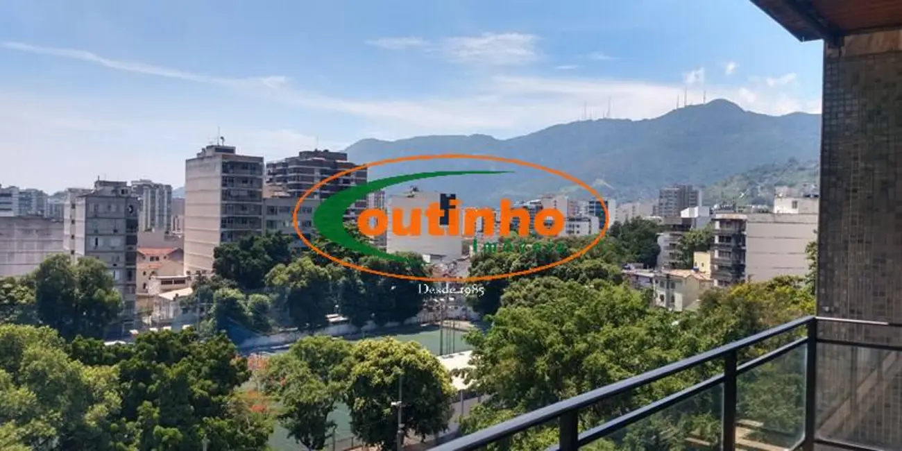 Foto 2 de Apartamento com 3 quartos à venda, 126m2 em Grajaú, Rio De Janeiro - RJ