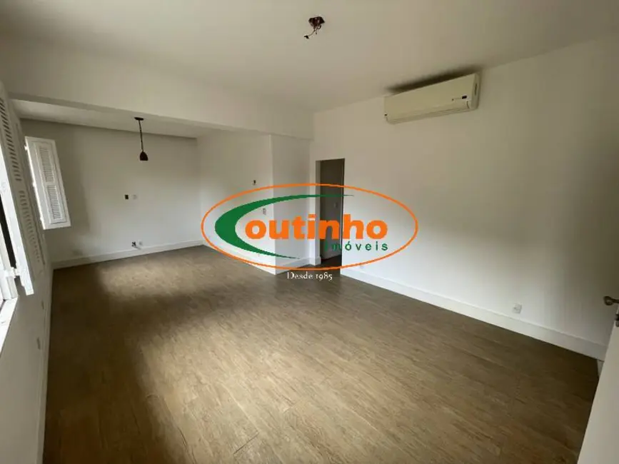 Foto 5 de Apartamento com 3 quartos à venda, 132m2 em Copacabana, Rio De Janeiro - RJ