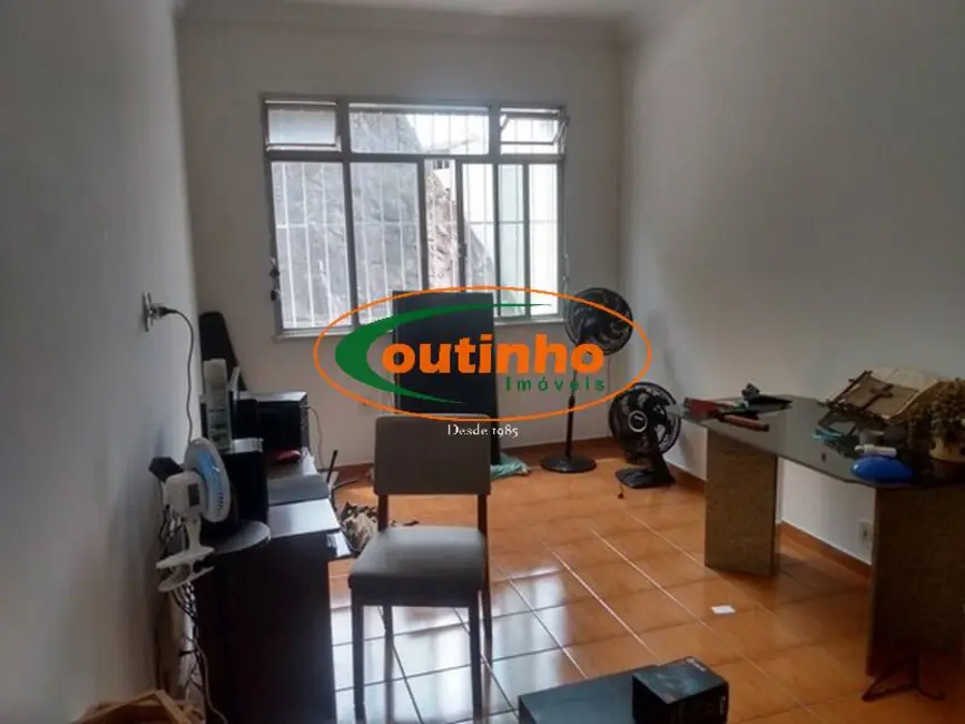 Foto 2 de Apartamento com 2 quartos à venda, 82m2 em Tijuca, Rio De Janeiro - RJ