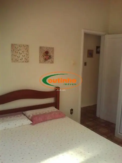 Apartamento com 2 quartos à venda, 90m2 em Tijuca, Rio De Janeiro - RJ - imagem 6 Foto 6 de Apartamento com 2 quartos à venda, 90m2 em Tijuca, Rio De Janeiro - RJ