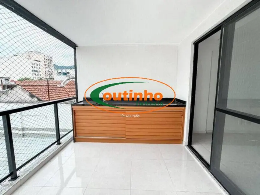 Foto 2 de Apartamento com 2 quartos à venda, 80m2 em Vila Isabel, Rio De Janeiro - RJ