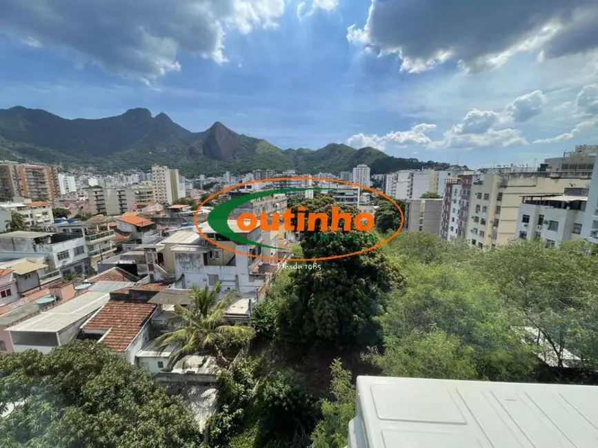 Apartamento com 3 quartos à venda, 88m2 em Vila Isabel, Rio De Janeiro - RJ - imagem 4 Foto 4 de Apartamento com 3 quartos à venda, 88m2 em Vila Isabel, Rio De Janeiro - RJ