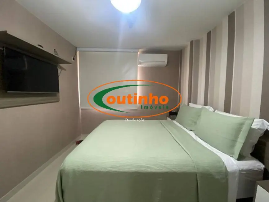 Foto 6 de Apartamento com 2 quartos à venda, 57m2 em Tijuca, Rio De Janeiro - RJ