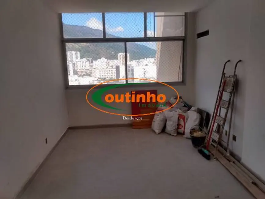 Sala Comercial à venda, 35m2 em Tijuca, Rio De Janeiro - RJ - imagem 7 Foto 7 de Sala Comercial à venda, 35m2 em Tijuca, Rio De Janeiro - RJ