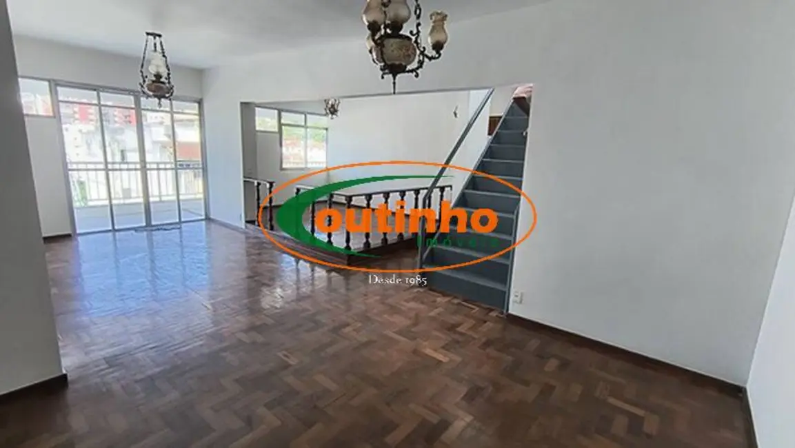 Foto 1 de Apartamento com 5 quartos à venda, 240m2 em Tijuca, Rio De Janeiro - RJ