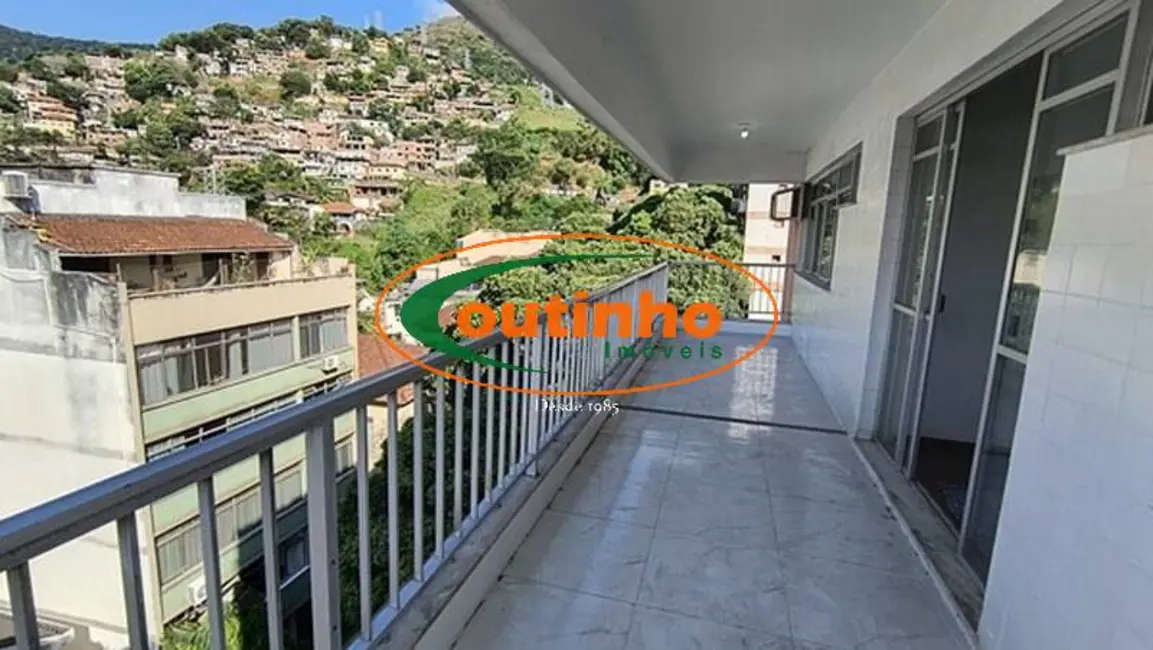 Apartamento com 5 quartos à venda, 240m2 em Tijuca, Rio De Janeiro - RJ - imagem 3 Foto 3 de Apartamento com 5 quartos à venda, 240m2 em Tijuca, Rio De Janeiro - RJ