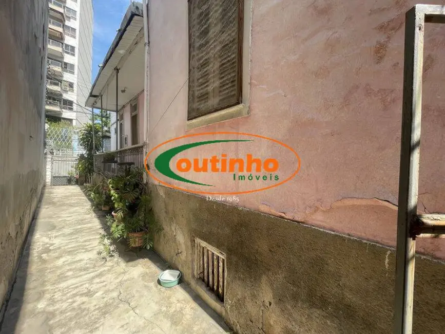 Foto 2 de Terreno / Lote à venda, 140m2 em Tijuca, Rio De Janeiro - RJ