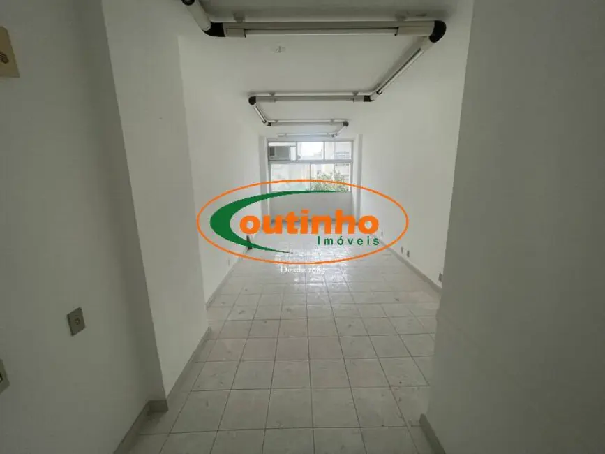 Foto 2 de Sala Comercial à venda, 25m2 em Tijuca, Rio De Janeiro - RJ