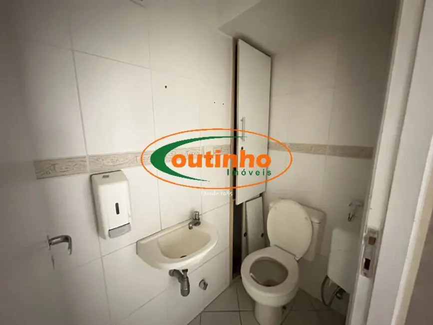 Sala Comercial à venda, 27m2 em Tijuca, Rio De Janeiro - RJ - imagem 5 Foto 5 de Sala Comercial à venda, 27m2 em Tijuca, Rio De Janeiro - RJ
