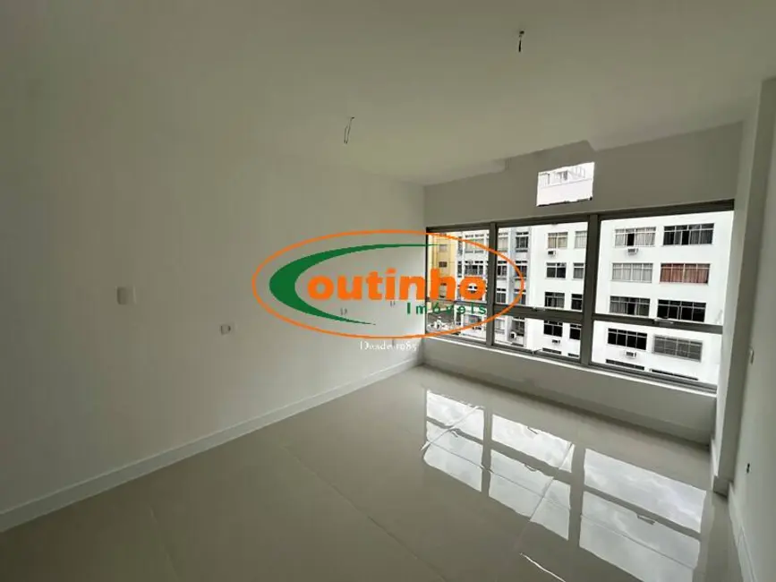 Sala Comercial à venda, 52m2 em Tijuca, Rio De Janeiro - RJ - imagem 9 Foto 9 de Sala Comercial à venda, 52m2 em Tijuca, Rio De Janeiro - RJ