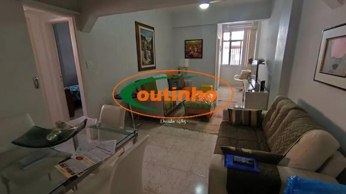 Foto 2 de Apartamento com 2 quartos à venda, 67m2 em Tijuca, Rio De Janeiro - RJ