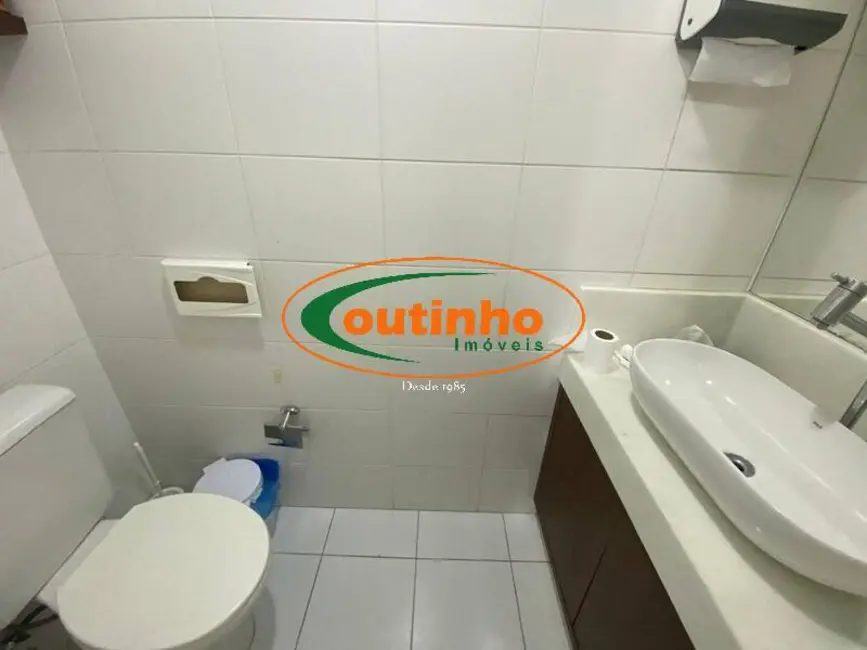 Sala Comercial à venda, 27m2 em Tijuca, Rio De Janeiro - RJ - imagem 7 Foto 7 de Sala Comercial à venda, 27m2 em Tijuca, Rio De Janeiro - RJ