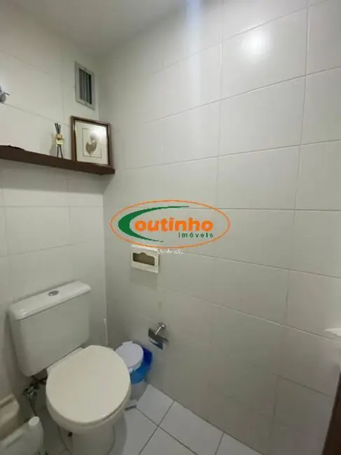 Sala Comercial à venda, 27m2 em Tijuca, Rio De Janeiro - RJ - imagem 8 Foto 8 de Sala Comercial à venda, 27m2 em Tijuca, Rio De Janeiro - RJ