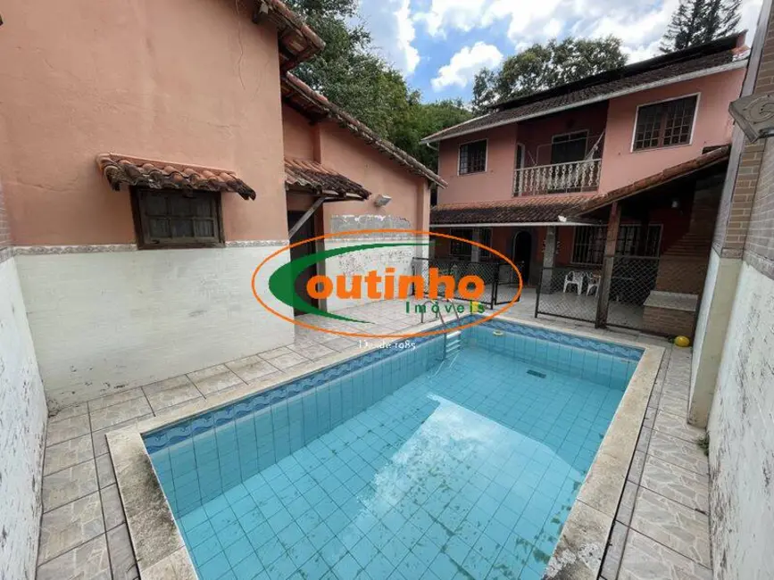 Foto 2 de Casa com 5 quartos à venda, 320m2 em Alto da Boa Vista, Rio De Janeiro - RJ