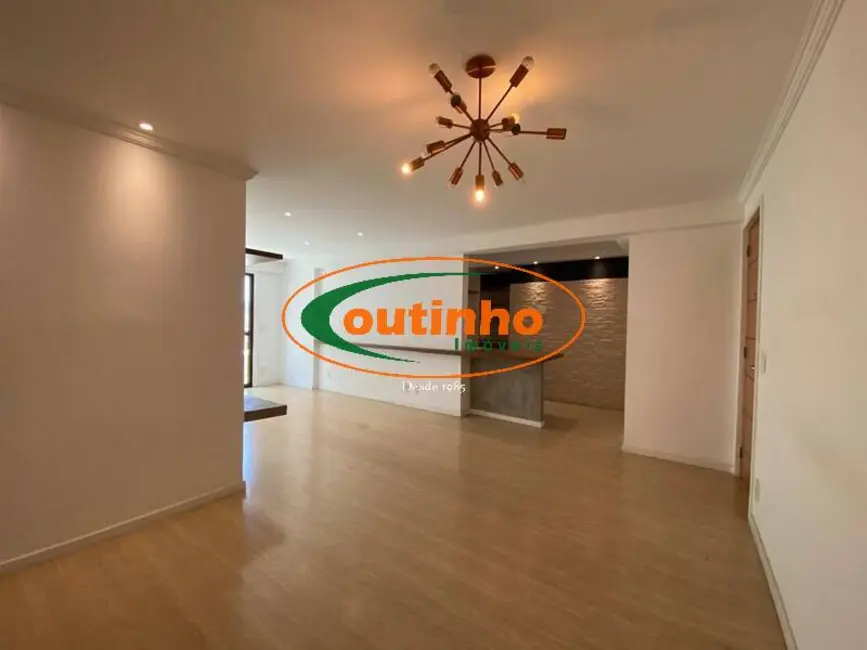 Apartamento com 2 quartos à venda, 84m2 em Tijuca, Rio De Janeiro - RJ - imagem 5 Foto 5 de Apartamento com 2 quartos à venda, 84m2 em Tijuca, Rio De Janeiro - RJ