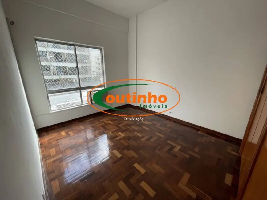 Foto 7 de Apartamento com 2 quartos à venda, 84m2 em Tijuca, Rio De Janeiro - RJ