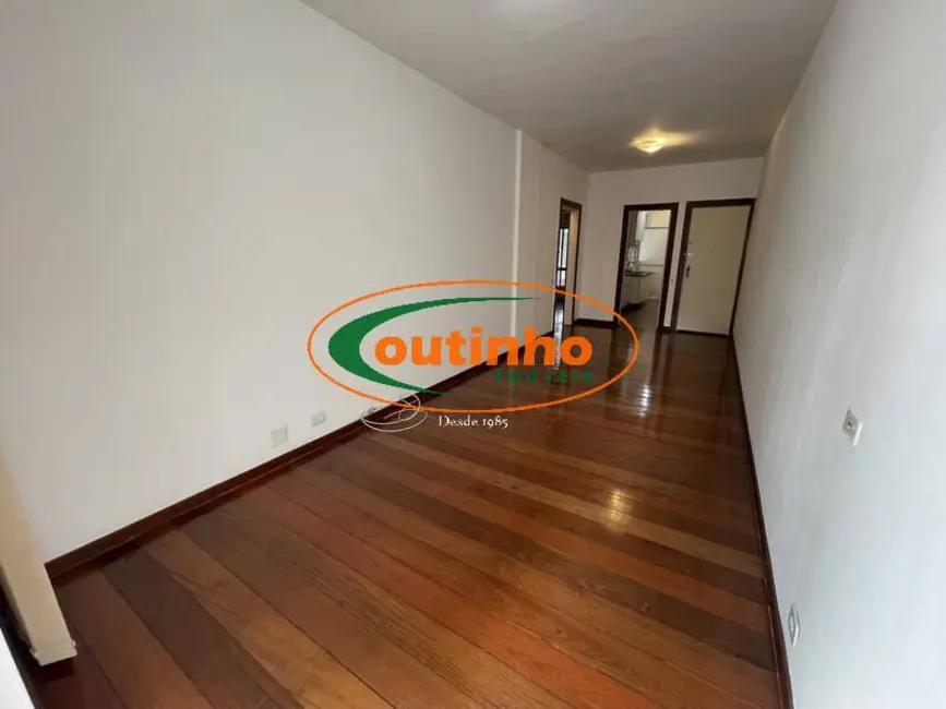 Foto 9 de Apartamento com 2 quartos à venda, 84m2 em Tijuca, Rio De Janeiro - RJ