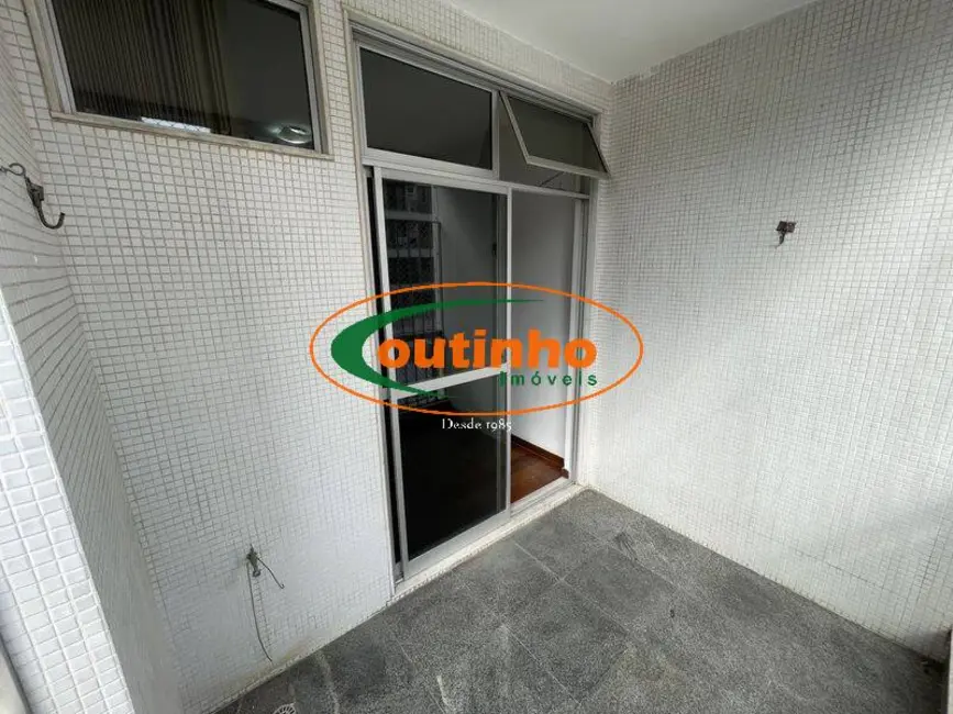 Foto 2 de Apartamento com 2 quartos à venda, 84m2 em Tijuca, Rio De Janeiro - RJ