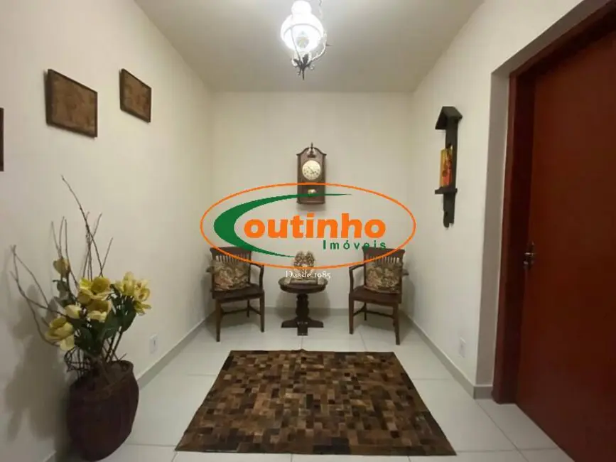 Casa com 4 quartos à venda, 360m2 em Tijuca, Rio De Janeiro - RJ - imagem 7 Foto 7 de Casa com 4 quartos à venda, 360m2 em Tijuca, Rio De Janeiro - RJ