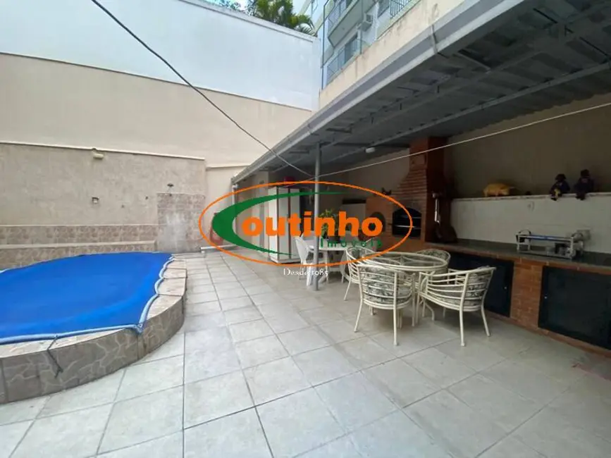 Casa com 4 quartos à venda, 360m2 em Tijuca, Rio De Janeiro - RJ - imagem 1 Foto 1 de Casa com 4 quartos à venda, 360m2 em Tijuca, Rio De Janeiro - RJ