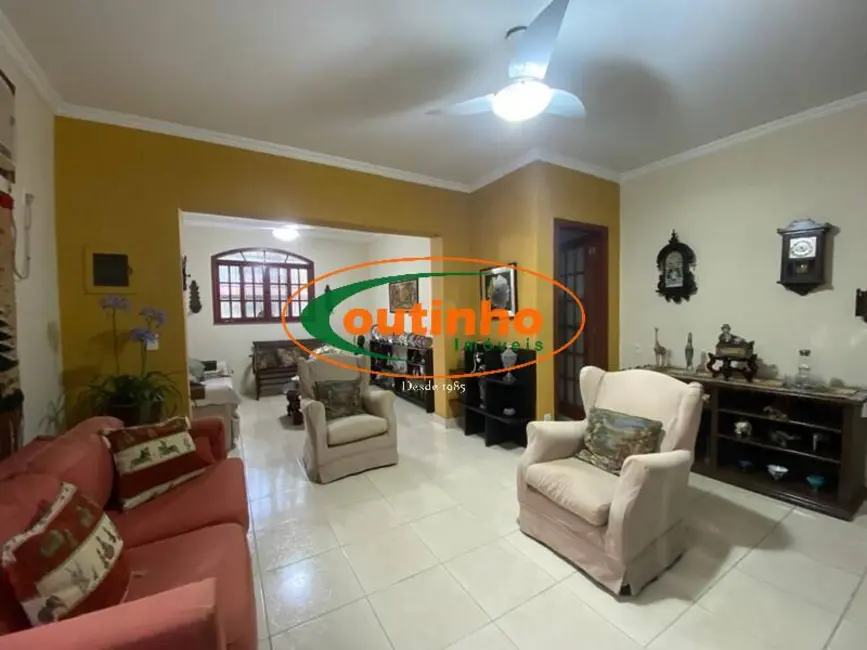 Casa com 4 quartos à venda, 360m2 em Tijuca, Rio De Janeiro - RJ - imagem 9 Foto 9 de Casa com 4 quartos à venda, 360m2 em Tijuca, Rio De Janeiro - RJ