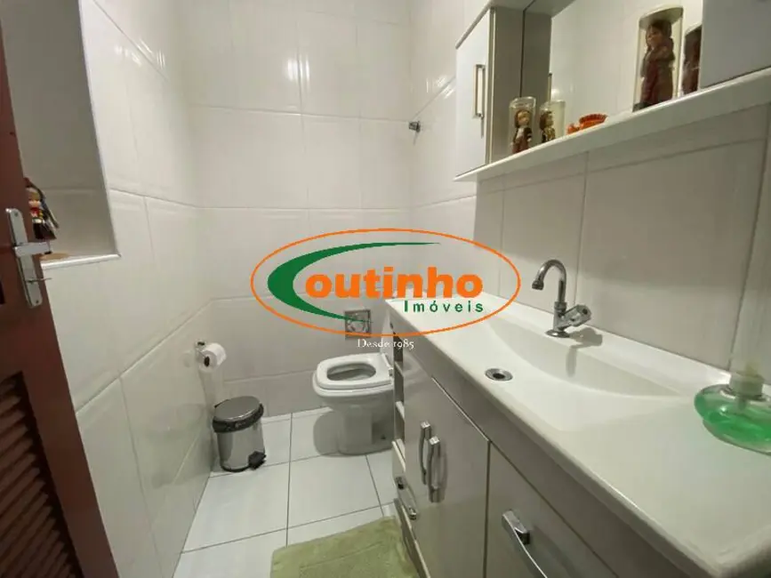 Casa com 4 quartos à venda, 360m2 em Tijuca, Rio De Janeiro - RJ - imagem 8 Foto 8 de Casa com 4 quartos à venda, 360m2 em Tijuca, Rio De Janeiro - RJ