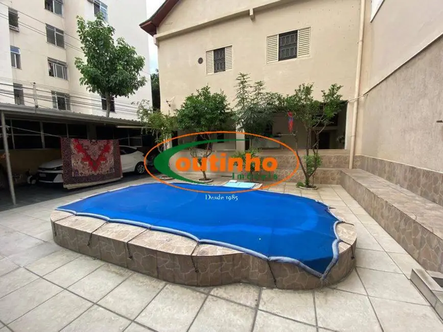 Casa com 4 quartos à venda, 360m2 em Tijuca, Rio De Janeiro - RJ - imagem 3 Foto 3 de Casa com 4 quartos à venda, 360m2 em Tijuca, Rio De Janeiro - RJ