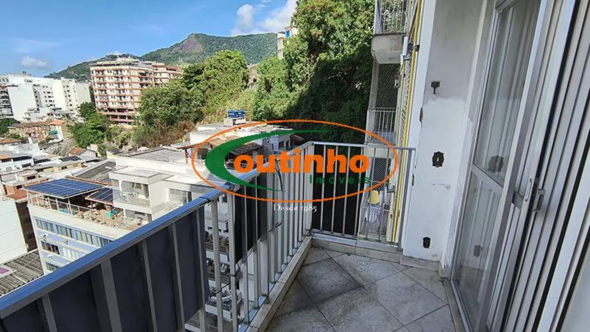 Foto 2 de Apartamento com 2 quartos à venda, 90m2 em Tijuca, Rio De Janeiro - RJ