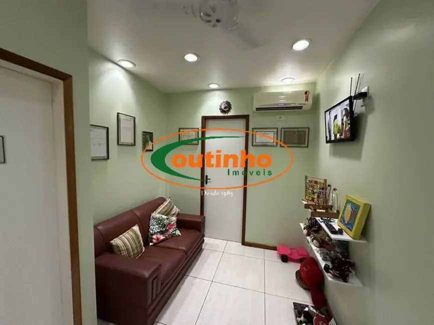 Foto 2 de Sala Comercial à venda, 34m2 em Tijuca, Rio De Janeiro - RJ