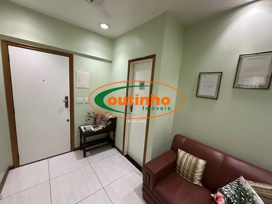 Foto 1 de Sala Comercial à venda, 34m2 em Tijuca, Rio De Janeiro - RJ