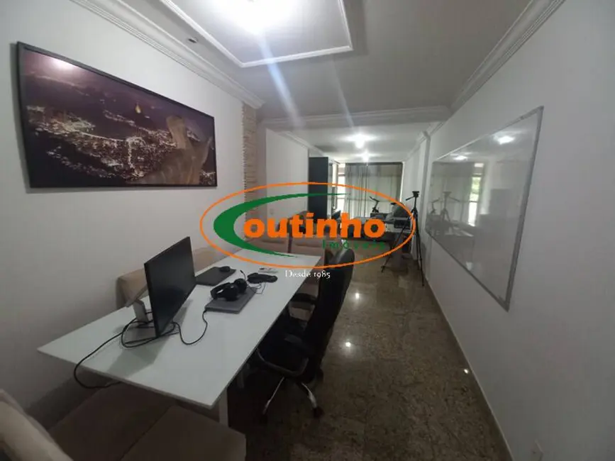 Foto 3 de Apartamento com 2 quartos à venda, 107m2 em Maracanã, Rio De Janeiro - RJ