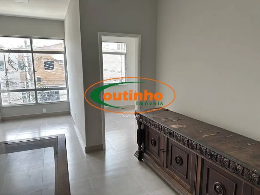 Foto 2 de Apartamento com 3 quartos à venda, 86m2 em Tijuca, Rio De Janeiro - RJ