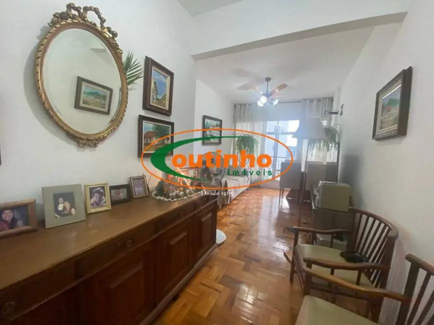 Foto 2 de Apartamento com 3 quartos à venda, 78m2 em Tijuca, Rio De Janeiro - RJ