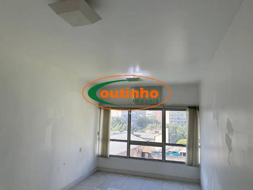 Foto 1 de Sala Comercial à venda, 25m2 em Tijuca, Rio De Janeiro - RJ