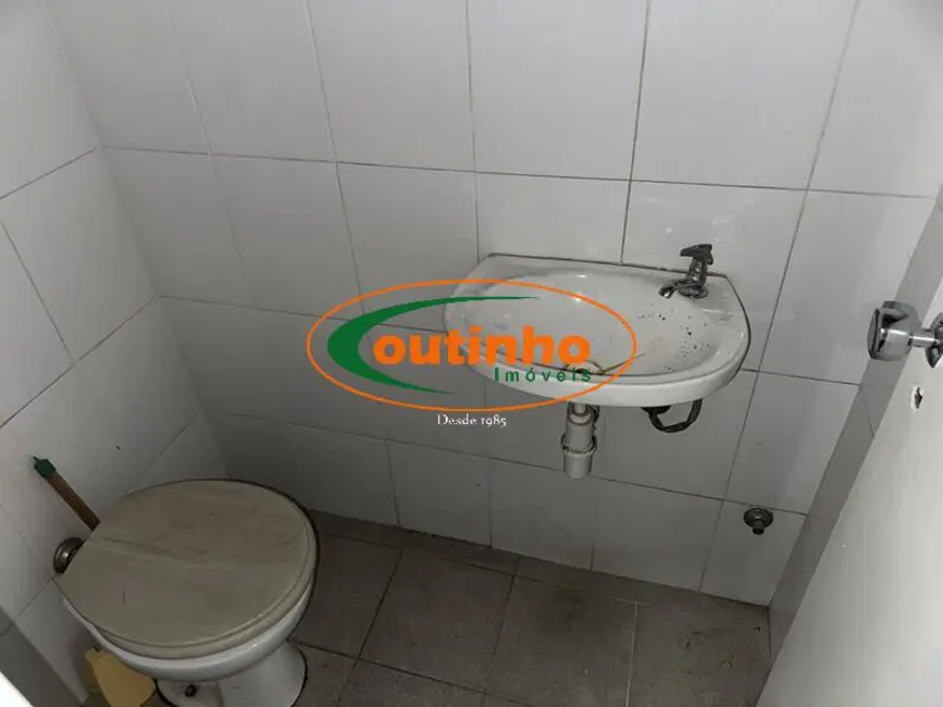 Sala Comercial à venda, 31m2 em Tijuca, Rio De Janeiro - RJ - imagem 5 Foto 5 de Sala Comercial à venda, 31m2 em Tijuca, Rio De Janeiro - RJ