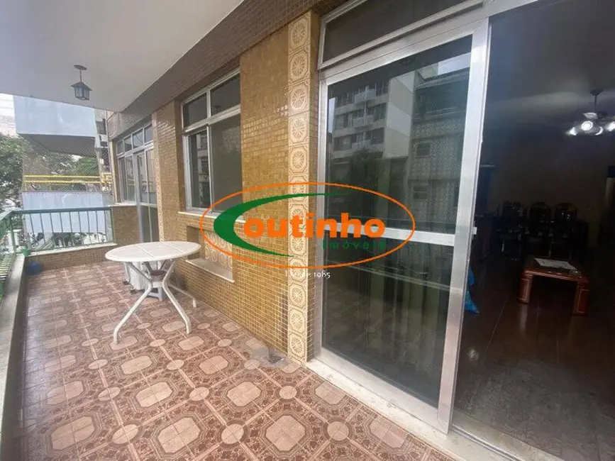 Foto 2 de Apartamento com 3 quartos à venda, 146m2 em Tijuca, Rio De Janeiro - RJ