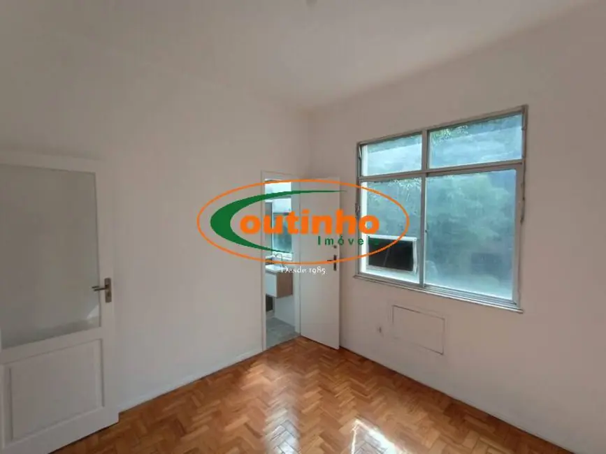 Foto 2 de Apartamento com 2 quartos à venda, 78m2 em Tijuca, Rio De Janeiro - RJ