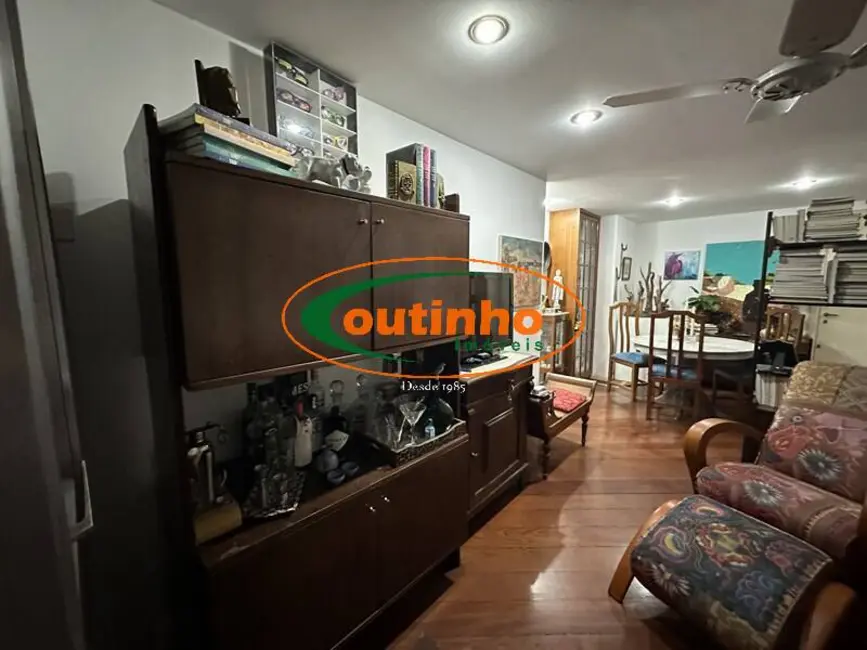 Foto 5 de Apartamento com 2 quartos à venda, 70m2 em Tijuca, Rio De Janeiro - RJ