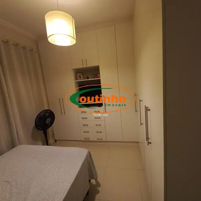 Apartamento com 2 quartos à venda, 75m2 em Maracanã, Rio De Janeiro - RJ - imagem 5 Foto 5 de Apartamento com 2 quartos à venda, 75m2 em Maracanã, Rio De Janeiro - RJ