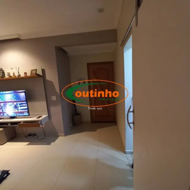Apartamento com 2 quartos à venda, 75m2 em Maracanã, Rio De Janeiro - RJ - imagem 3 Foto 3 de Apartamento com 2 quartos à venda, 75m2 em Maracanã, Rio De Janeiro - RJ