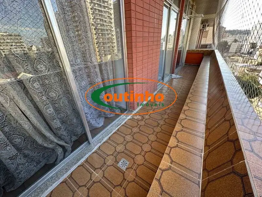 Foto 2 de Apartamento com 3 quartos à venda, 110m2 em Vila Isabel, Rio De Janeiro - RJ