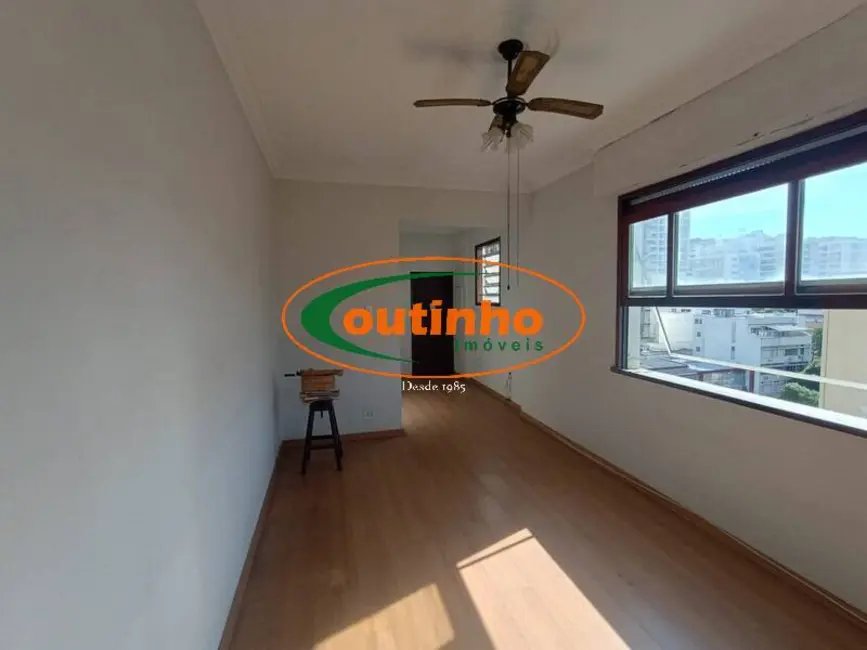 Foto 2 de Apartamento com 2 quartos à venda, 96m2 em Tijuca, Rio De Janeiro - RJ