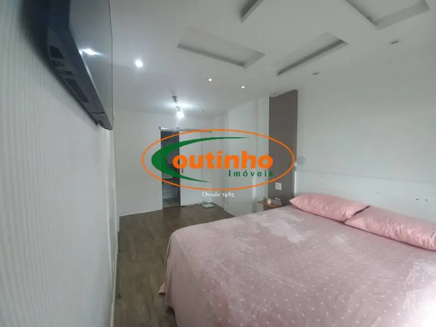 Apartamento com 2 quartos à venda, 77m2 em Maracanã, Rio De Janeiro - RJ - imagem 9 Foto 9 de Apartamento com 2 quartos à venda, 77m2 em Maracanã, Rio De Janeiro - RJ