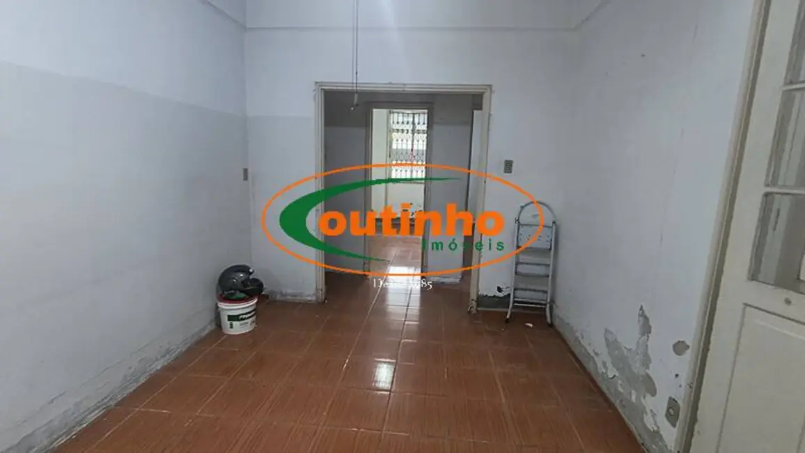 Foto 2 de Apartamento com 2 quartos à venda, 80m2 em Tijuca, Rio De Janeiro - RJ