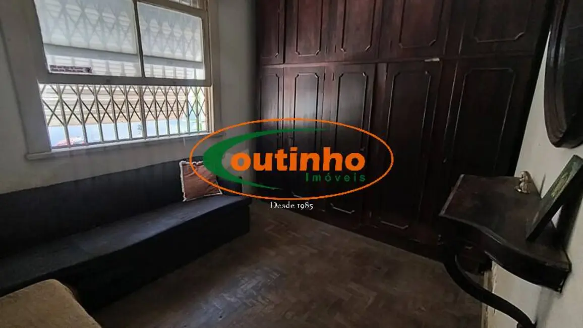 Apartamento com 2 quartos à venda, 70m2 em Tijuca, Rio De Janeiro - RJ - imagem 5 Foto 5 de Apartamento com 2 quartos à venda, 70m2 em Tijuca, Rio De Janeiro - RJ